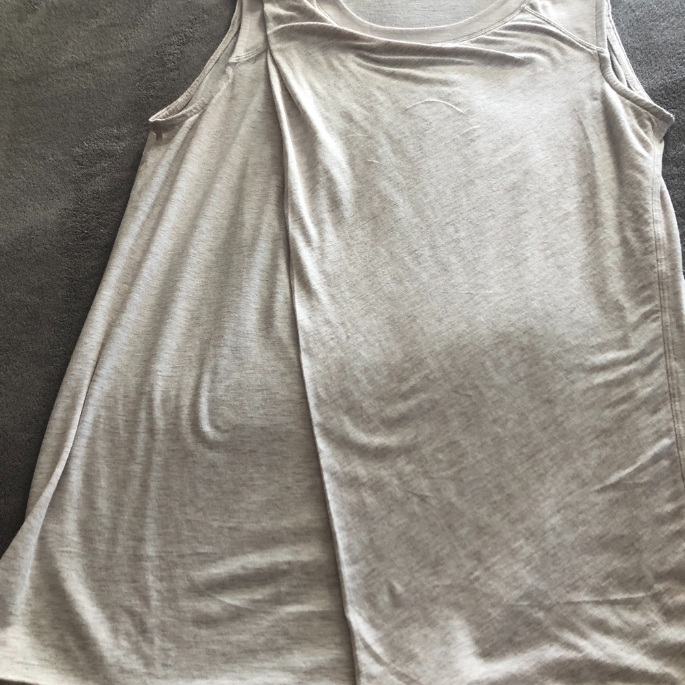 LULULEMON Sleeveless tank 10/meduim
